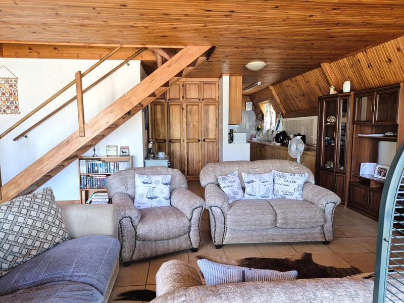 5 Bedroom Property for Sale in Franskraal Western Cape